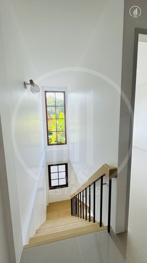 Main image of White House in Than Thong 1 - HSMP1421