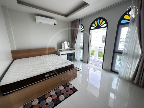 Image of Supicha Sino Kohkeaw - HRKK1497