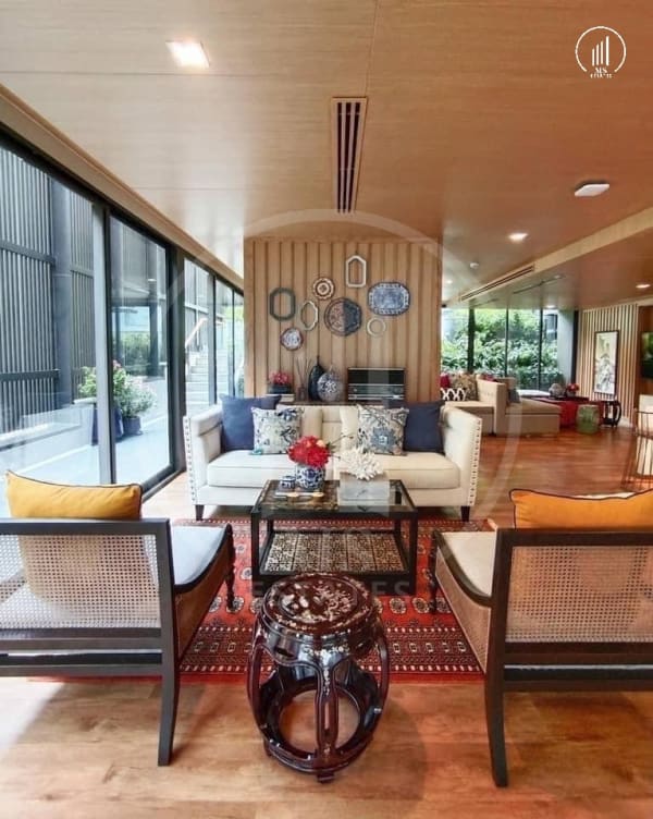 Main image of The Base Central - CSMP1406