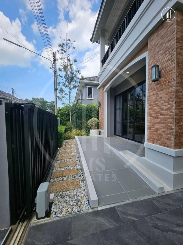 Image of Crown Estate - HSKK1533