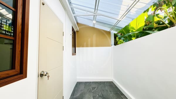 Main image of White House in Than Thong 1 - HSMP1421