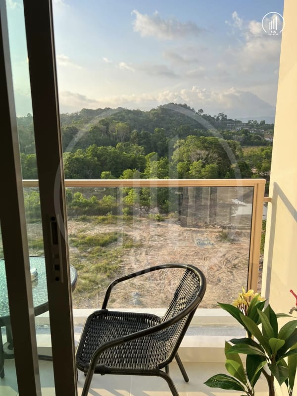 Image of Pyll Phuket - CRMP1364