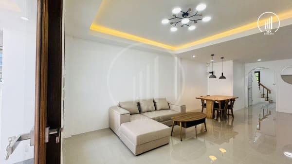 Main image of White House in Than Thong 1 - HSMP1421