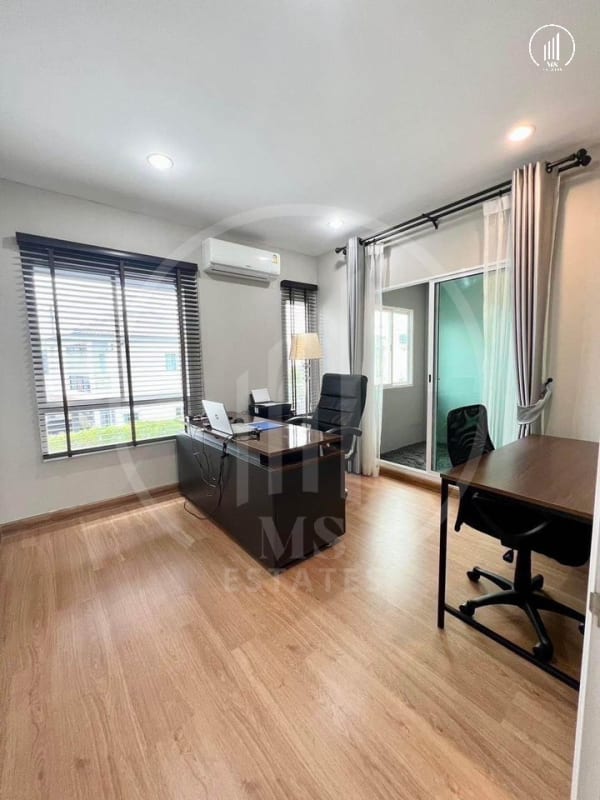 Main image of Passorn Koh Kaew - HRKK1507