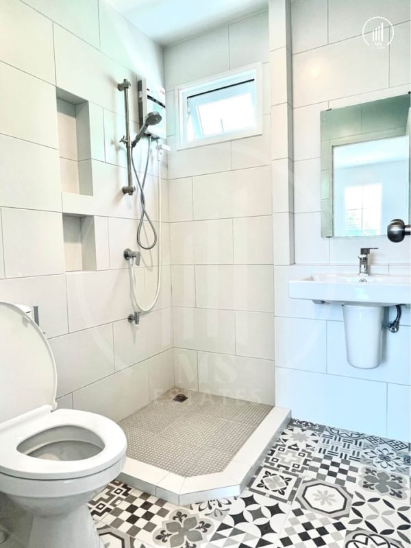 Main image of Anasiri Pa Khlok - HRPK1522