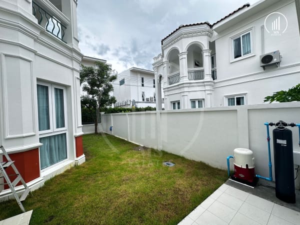 Image of Supicha Sino Kohkeaw - HRKK1497