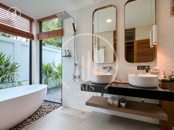 Main image of Modern Tropical Pool Villa - VSCT1329