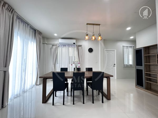 Image of Supicha Sino Kohkeaw - HRKK1497