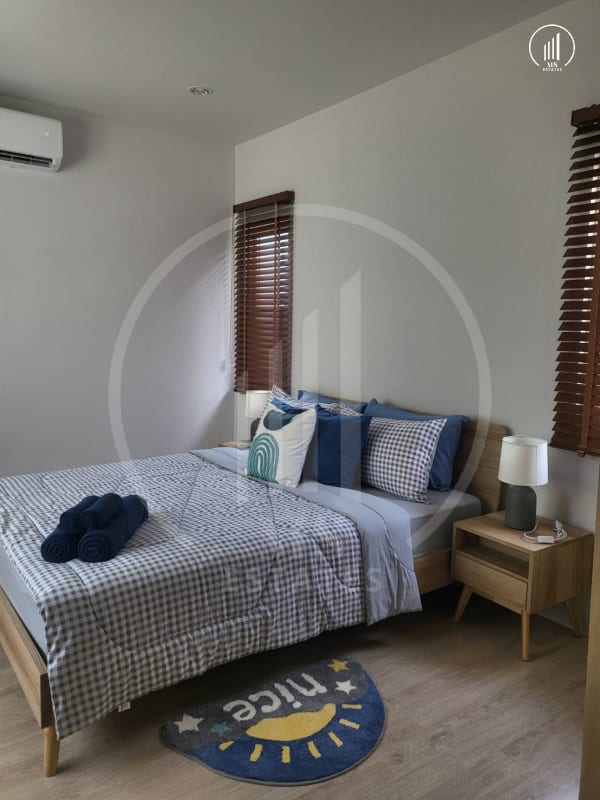 Image of Anasiri Pa Khlok - HRPK1502