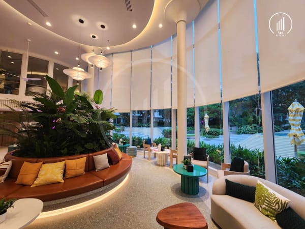 Main image of Phyll Condominium - CRMP1342