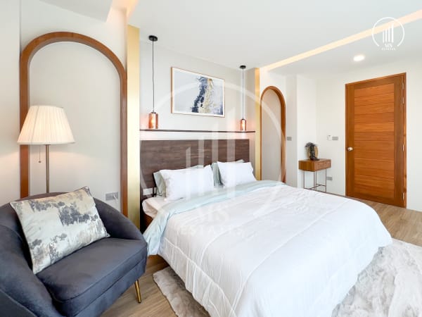 Main image of Modern Tropical Pool Villa - VSCT1329