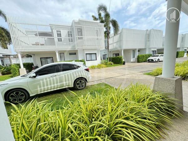 Image of Cozy Boat Avenue Villa - VRCT1459