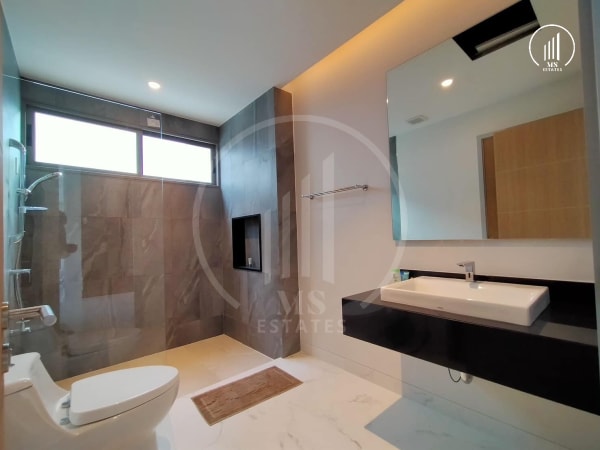 Image of Luxury Pool Villa Near IKea Phuket - VRMP1554