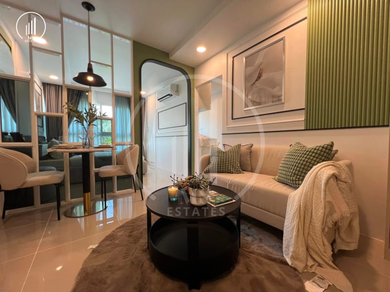 Image of the Listing Royal Place Condominium - CSMP2250 in Phuket Town
