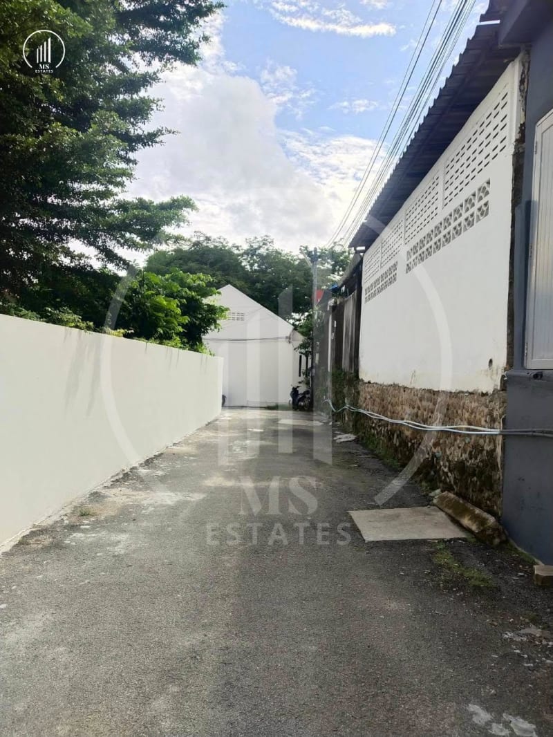 Image of the Listing Rental Property with 5 Rooms in Phuket City - HSMP1962 in Phuket Town