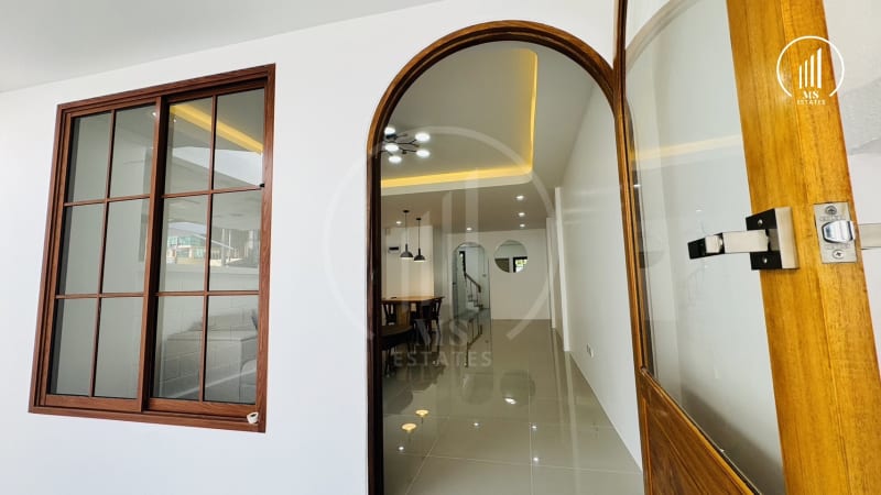 Image of the Listing White House in Than Thong 1 - HSMP1421 in Phuket Town