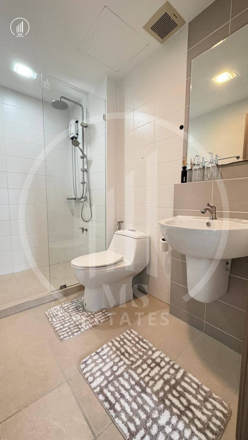 Image of the Listing The Royal Place Condominium - CRMP2928 in Phuket Town