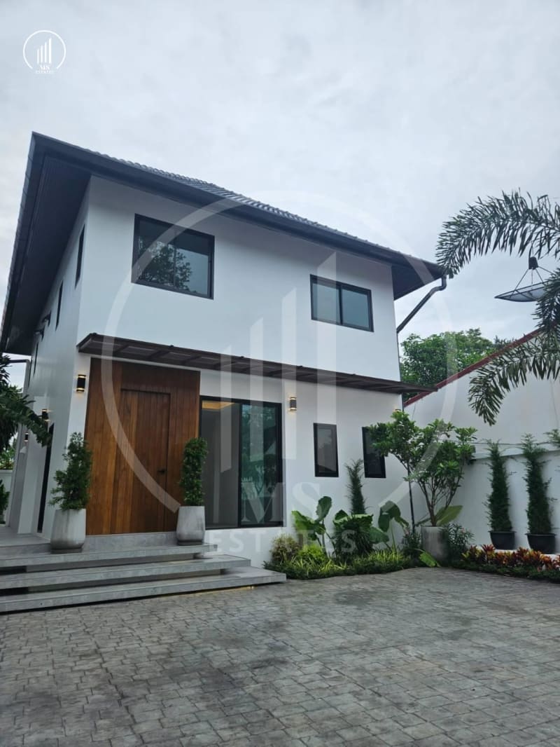 Image of the Listing  Luxury Pool Villa in Saiyuan-Rawai - VRRW1924 in Rawai