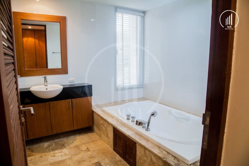 Image of the Listing Pool Paradise Pa Lai Villa  - VRCL1524 in Chalong