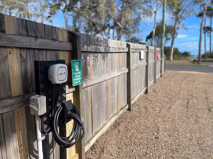 Wallbox Pulsar Plus EV charger at Vila Paus