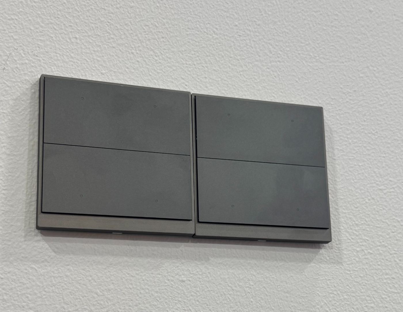 Corridor · Anthracite Keypads — Boutique Hotel · 22-Room KNX Hospitality Stack