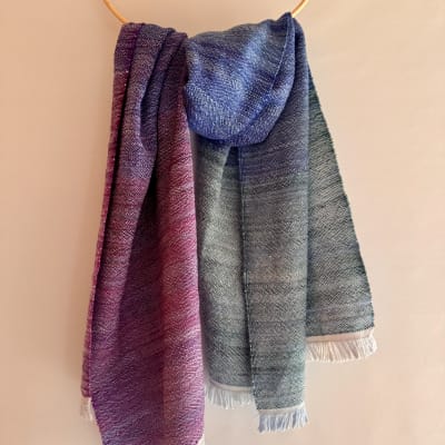 Shawl. 60 cm x 180 cm 