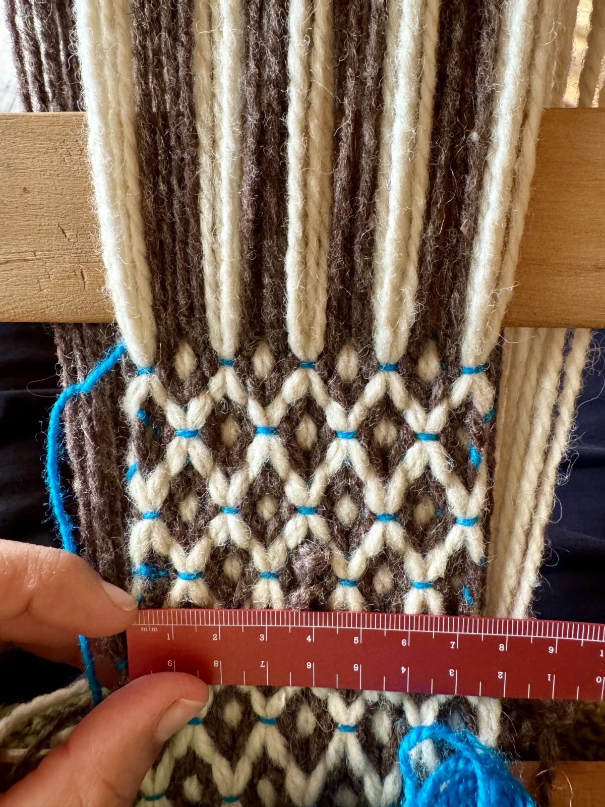 Detalle de tejido en proceso