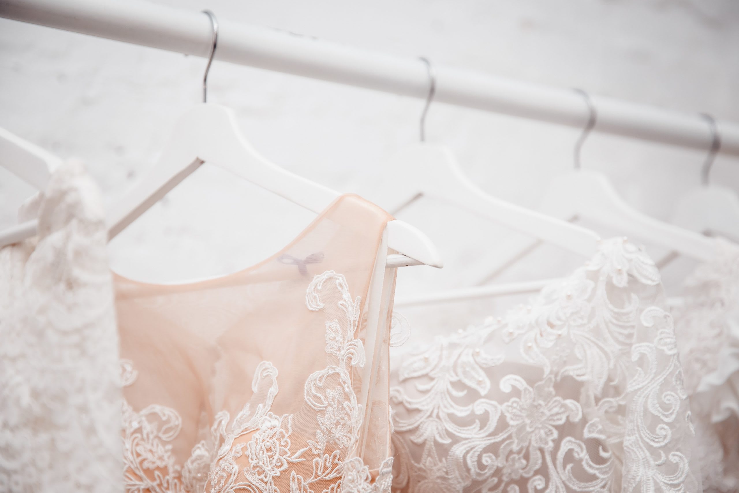 6 conseils pour préparer un essayage de robe de mariée réussi