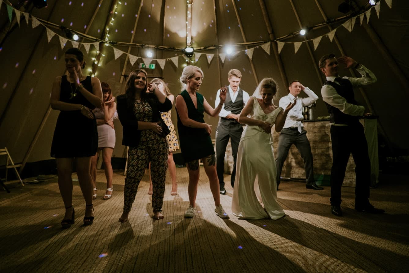 Comment organiser son mariage depuis chez soi ? playlist