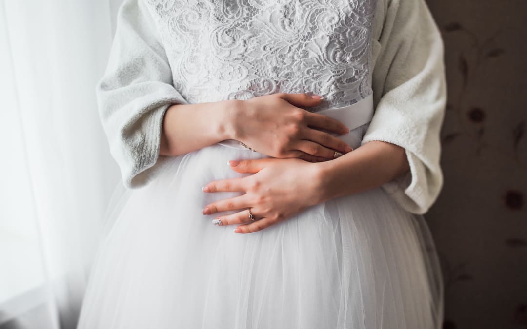 Comment trouver sa robe de mariée de seconde main
