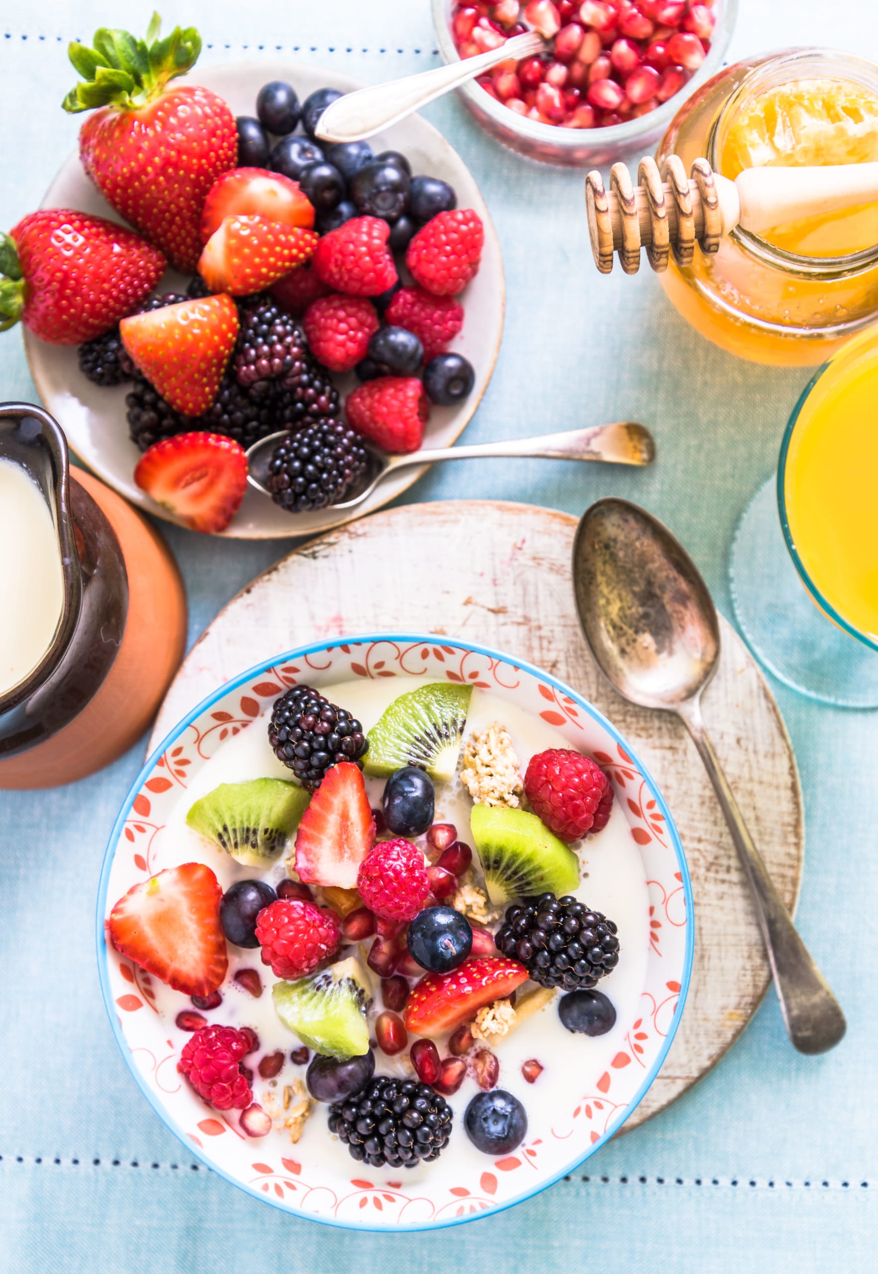 ligh-and-fruity-brunch-2021-08-26-16-37-13-utc