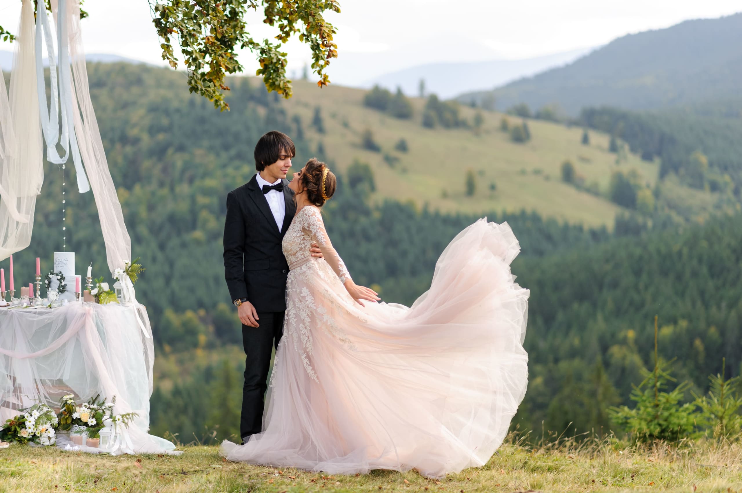 wedding-photo-in-the-mountains-wedding-ceremony-i-2021-09-01-10-42-52-utc