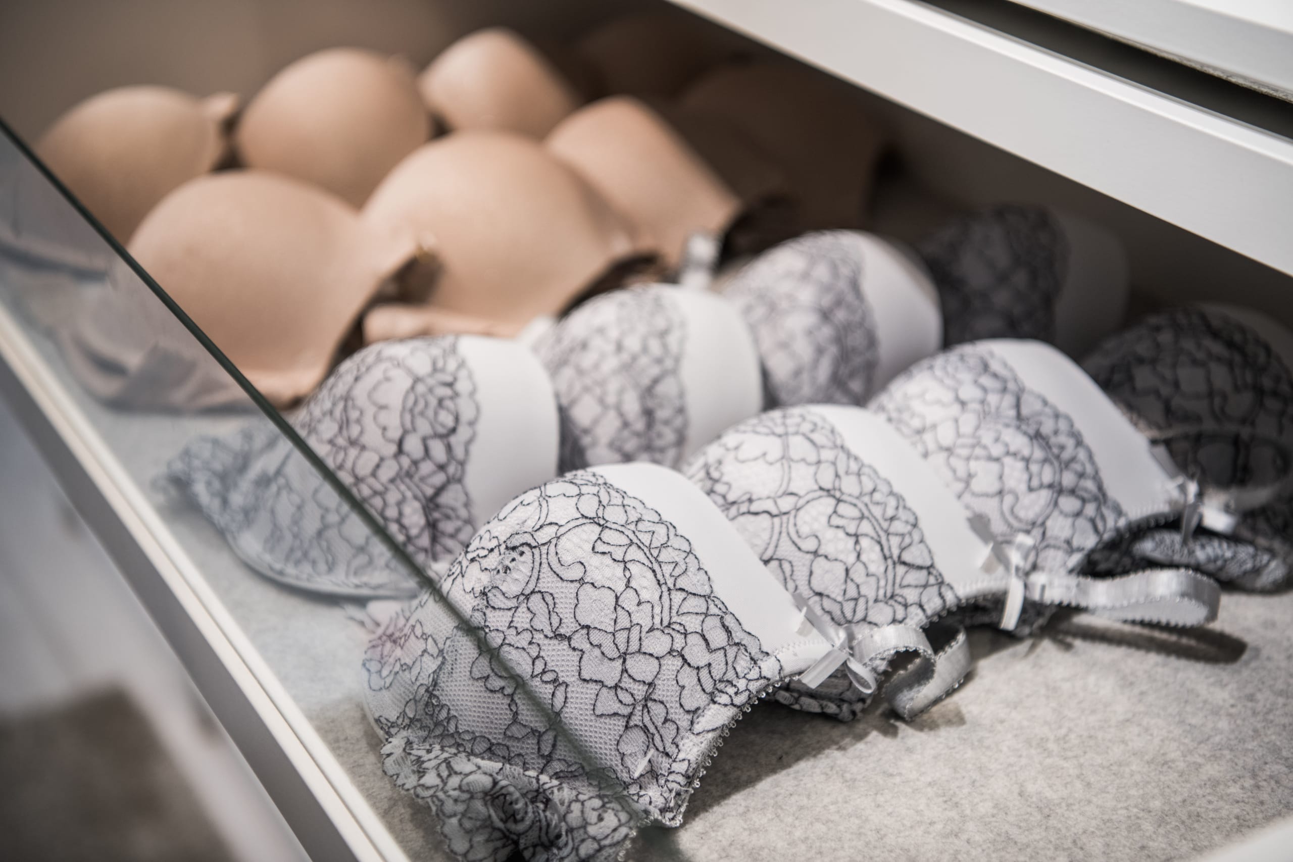 women-s-bras-close-up-many-different-beautiful-se-2021-08-26-15-53-31-utc (1)
