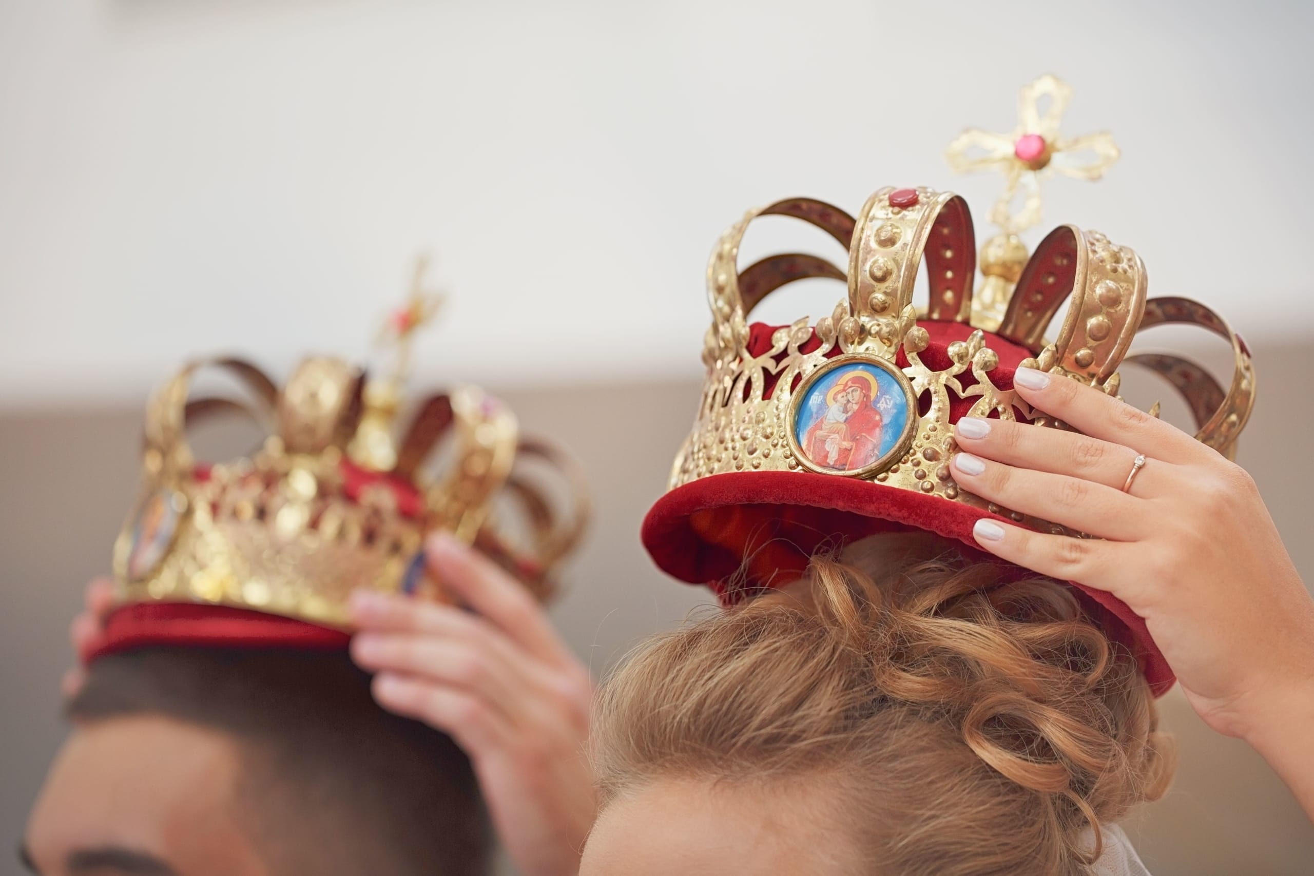 golden-crowns-for-wedding-ceremony-in-the-orthodox-2022-02-06-21-36-22-utc