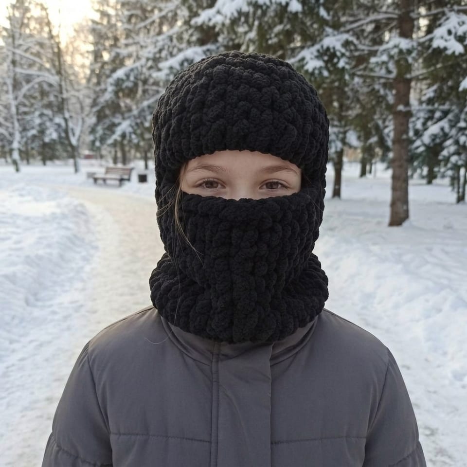 Плюшева балаклава