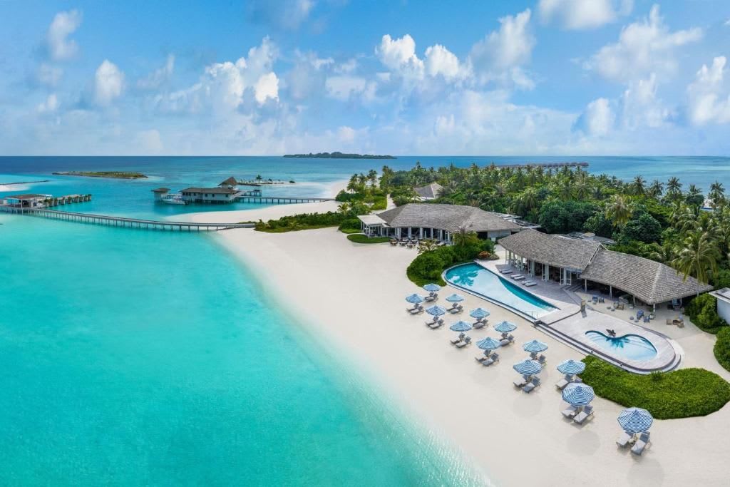 Eight Family-Friendly Retreats in the Maldives for a Magical Summer