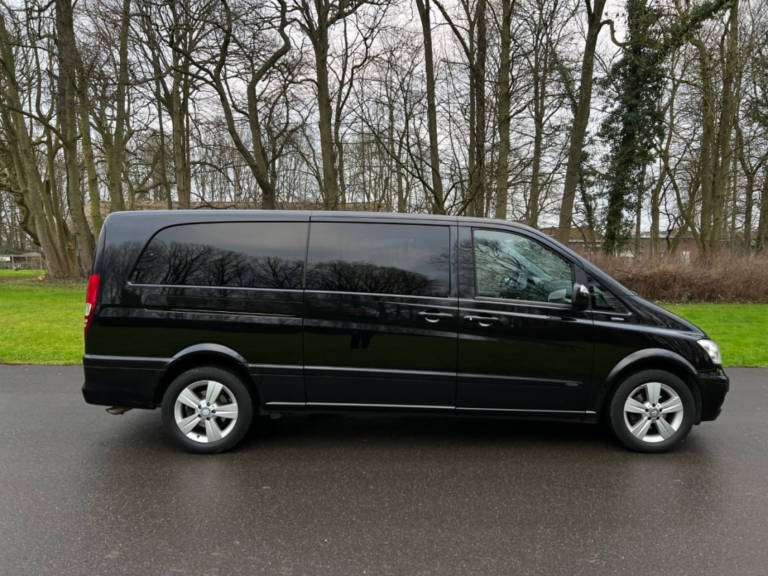 photos TRES BELLE MERCEDES-BENZ VIANO LONG 2.2CDI 163CH AMBIANTE TTES OPTS GPS-CLIM -CUIR-XENON-TABLE-7PLS + PORTE ELECTRIQUE