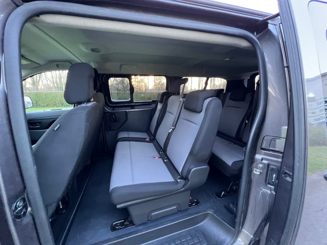 photos TRES BELLE CITROEN JUMPY lll XL LONG CONFORT OUTES OPTIONS CLIM-REG VITESSE-BLUETOOTH- 9 PLACES