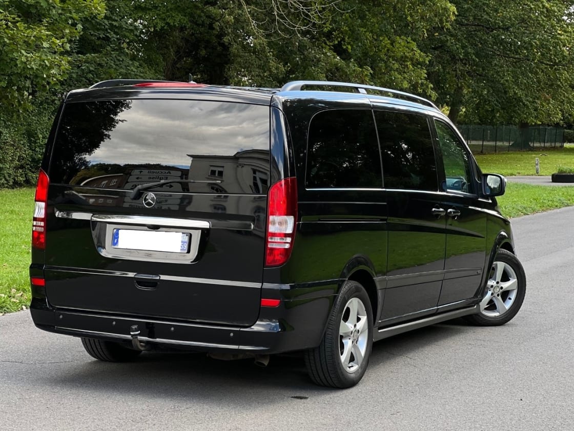 photos TRES BELLE MERCEDES-BENZ VIANO VITO LONG 3.0CDI 224CH AMBIANTE TOUTES OPTIONS- GPS-DVD-CUIR-CLIM AUTO- DVD-TOIT PANO-CHAUFFAGE STATIONNAIRE