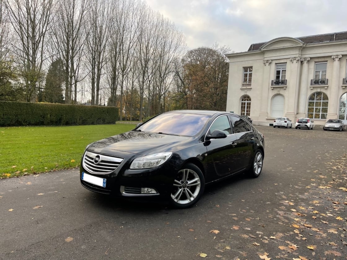 photos TRES BELLE OPEL INSIGNIA 2.0CDTI 130CH PACK COSMO TTES OPTS GPS-CUIR-CLIM AUTO-BLUETOOTH-REG VITESS