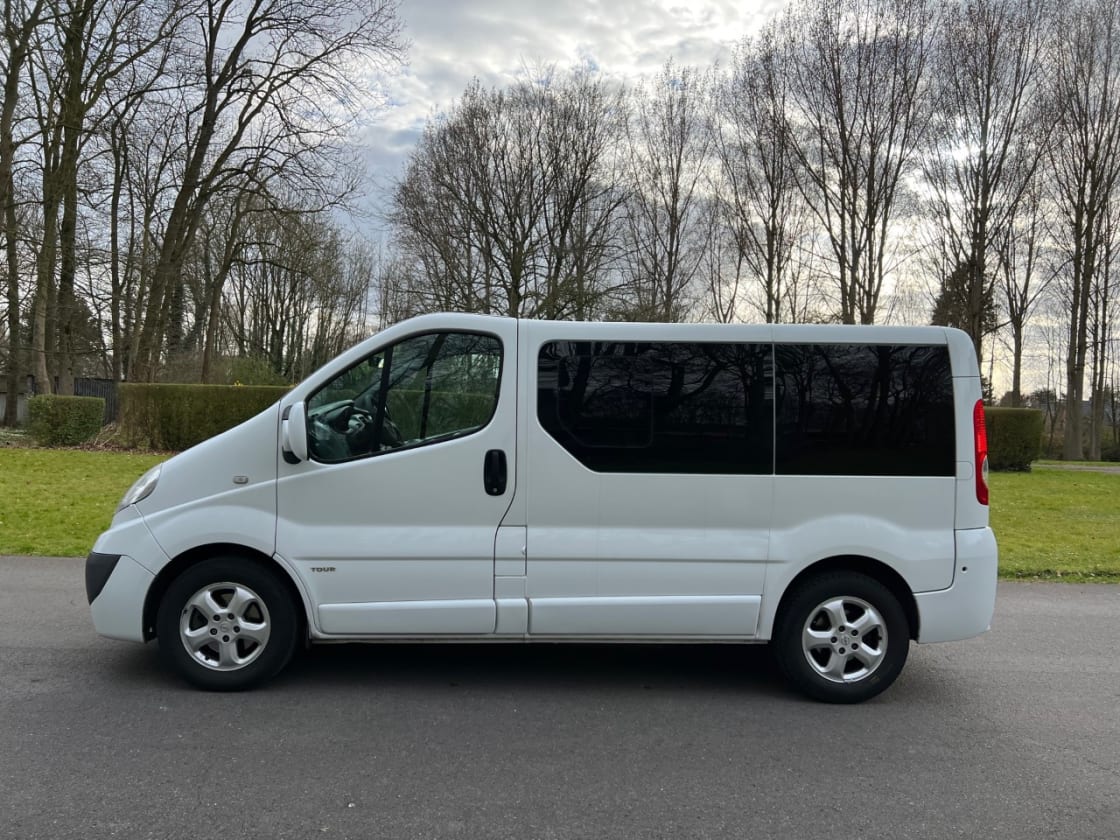 photos TRES BELLE OPEL VIVARO 2L CDTI ECOFLEX 114CH TOUR TOUTES OPTIONS 7 PLACES REGULATEUR DE VITESSE