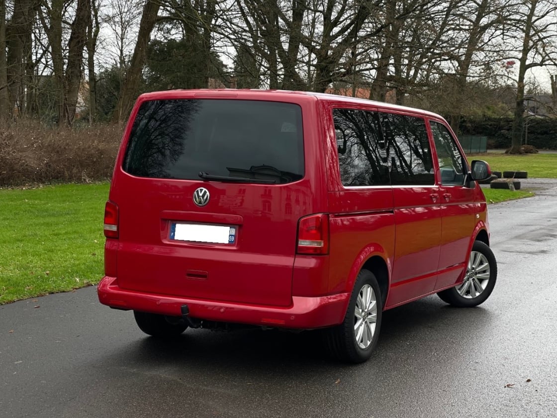photos TRES BELLE VOLKSWAGEN MULTIVAN 2.0 TDI 180CH TTES OPTIS 7PLACES AVEC LIT + TABLE -REG VITESSE+ BLUETOOTH