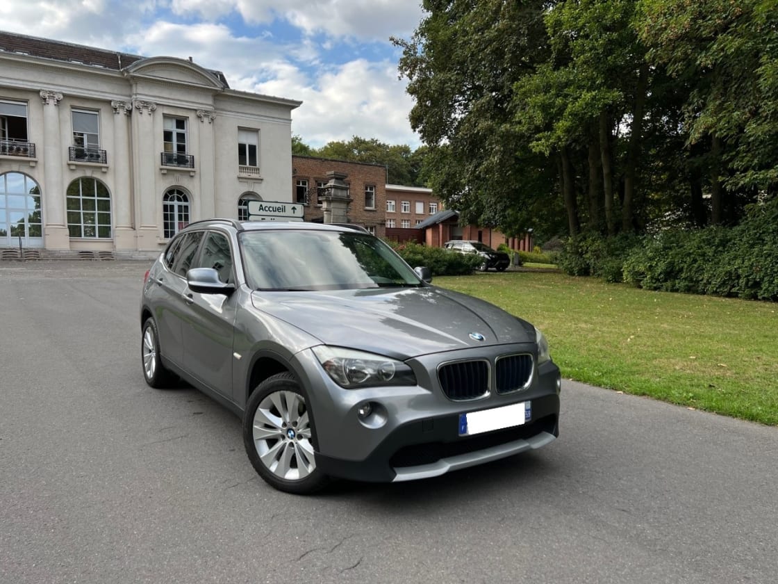 photos TRES BELLE BMW X1 SDRIVE 18D 2.0D PACK SPORT TOUTES OPTIONS