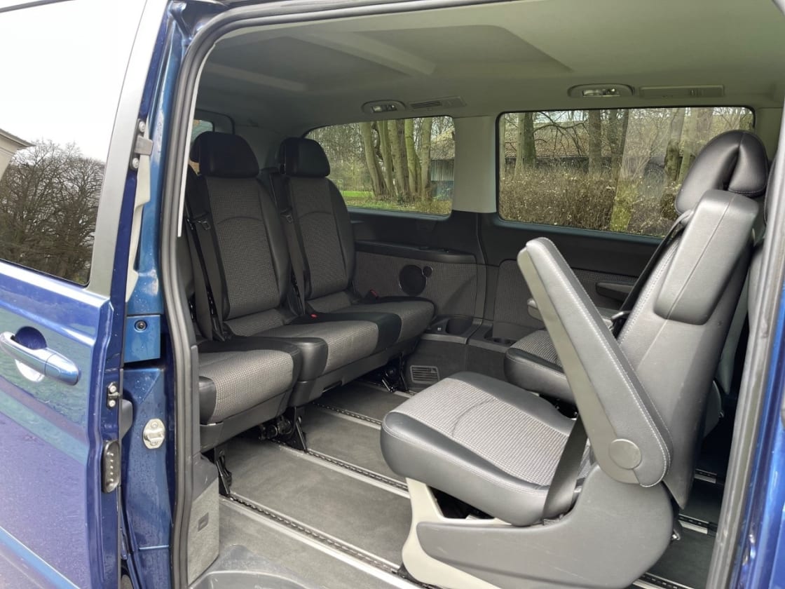 photos TRES BELLE MERCEDES-BENZ VIANO VITO LONG 2.2 CDI 163CH AVANTGARDE BLEUEEFFICIENCY TOUTES OPTIONS 7PLS -CUIR-CLIM AUTO- XENON- LED - REG VITESSE