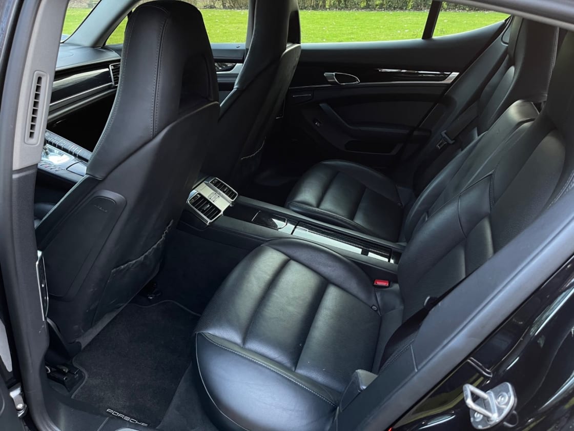 photos TRES BELLE PORSCHE PANAMERA 4.8 V8 4S PDK GPS PRO-DVD-TV-CUIR-CLIM AUTO-TOIT PANO