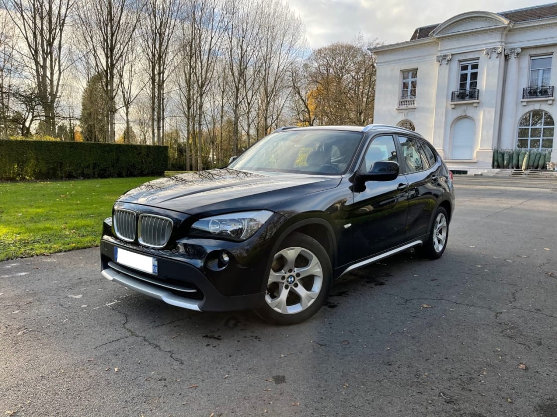 photos Tres belle bmw x1 x-drive pack sport toutes options