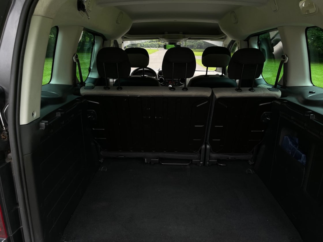 photos TRES BELLE CITROEN BERLINGO 1.6HDI 92CH PACK XTR+ TTES OPTIS CLIM AUTO-REG VITESSE-LED-BLUETOOTH