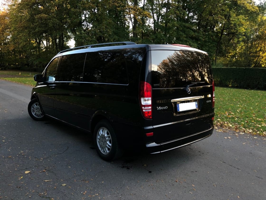 photos Tres belle mercedes-benz vito viano 3.0 cdi204ch long pack ambiante ttes opts gps-dvd-cuir-clim 8pls