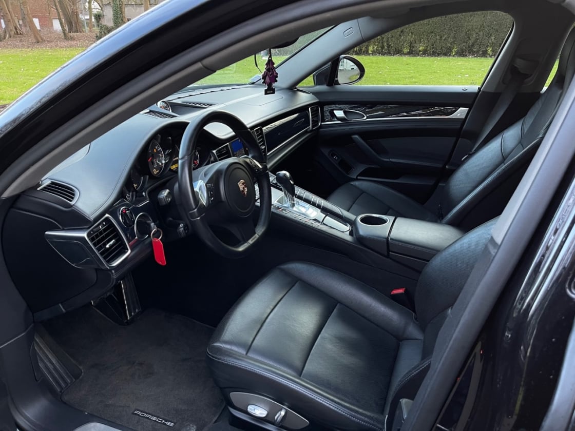 photos TRES BELLE PORSCHE PANAMERA 4.8 V8 4S PDK GPS PRO-DVD-TV-CUIR-CLIM AUTO-TOIT PANO