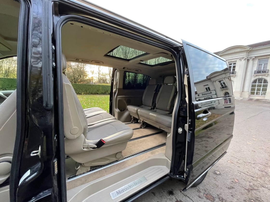 photos TRES BELLE MERCEDES-BENZ VITO VIANO 2L2CDI 150CH LONG PACK TOUTES OPTIONS CUIR-CLIM AUTO-TOIT PANO + 8 PLACES